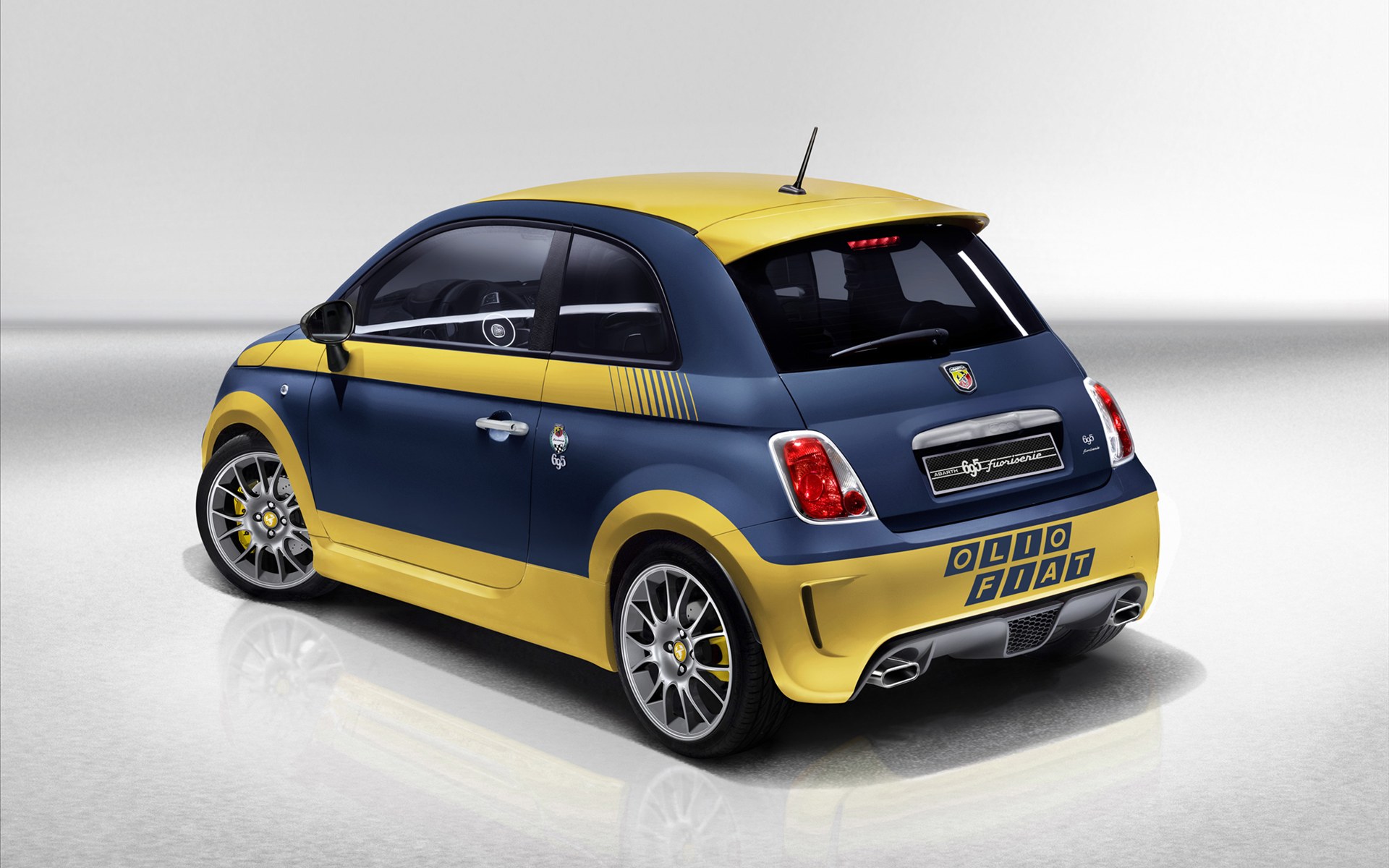 Abarth 695 Scorpione 2014